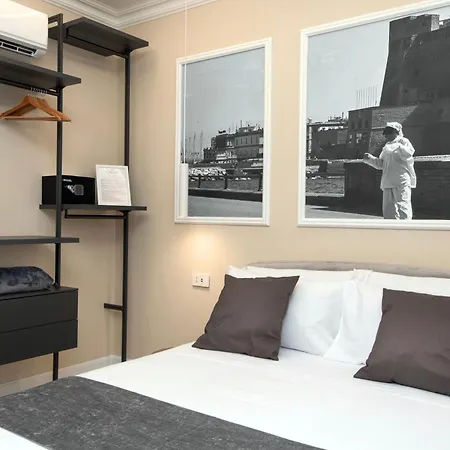 Plaza Downtown Guest house Naples